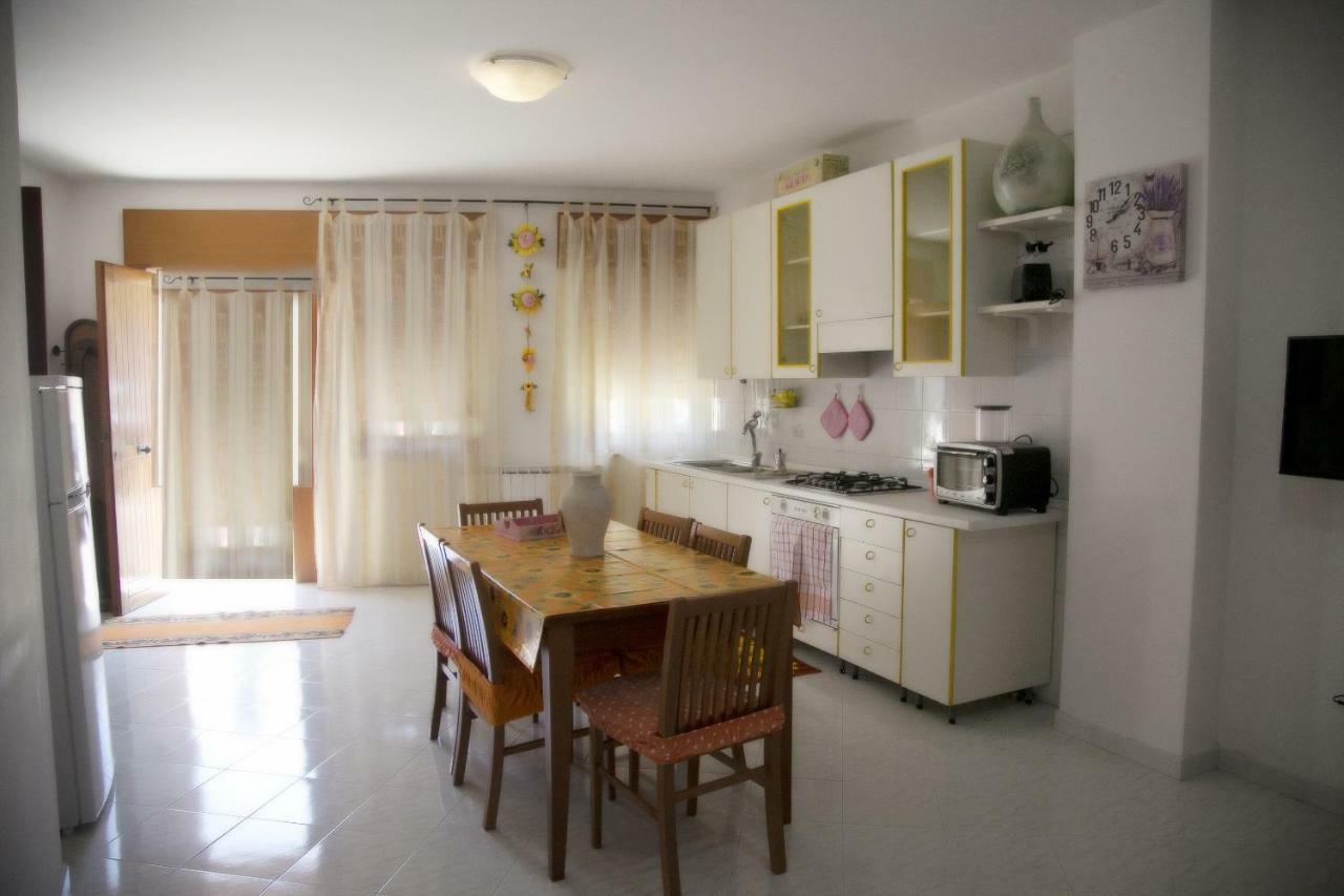 Casa Vacanza "Romano" Пимонте Екстериор снимка