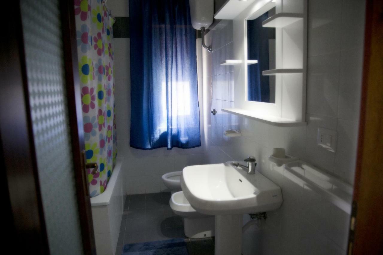 Casa Vacanza "Romano" Пимонте Екстериор снимка